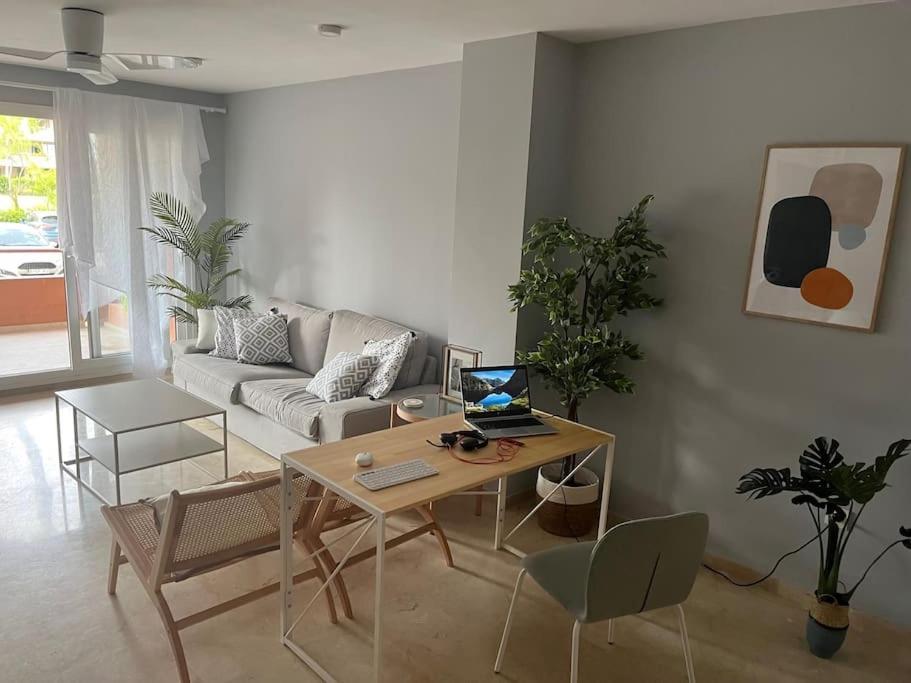 Sotogrande Paseo Del Mar - 10 Steps Away From The Beach سان روكي المظهر الخارجي الصورة
